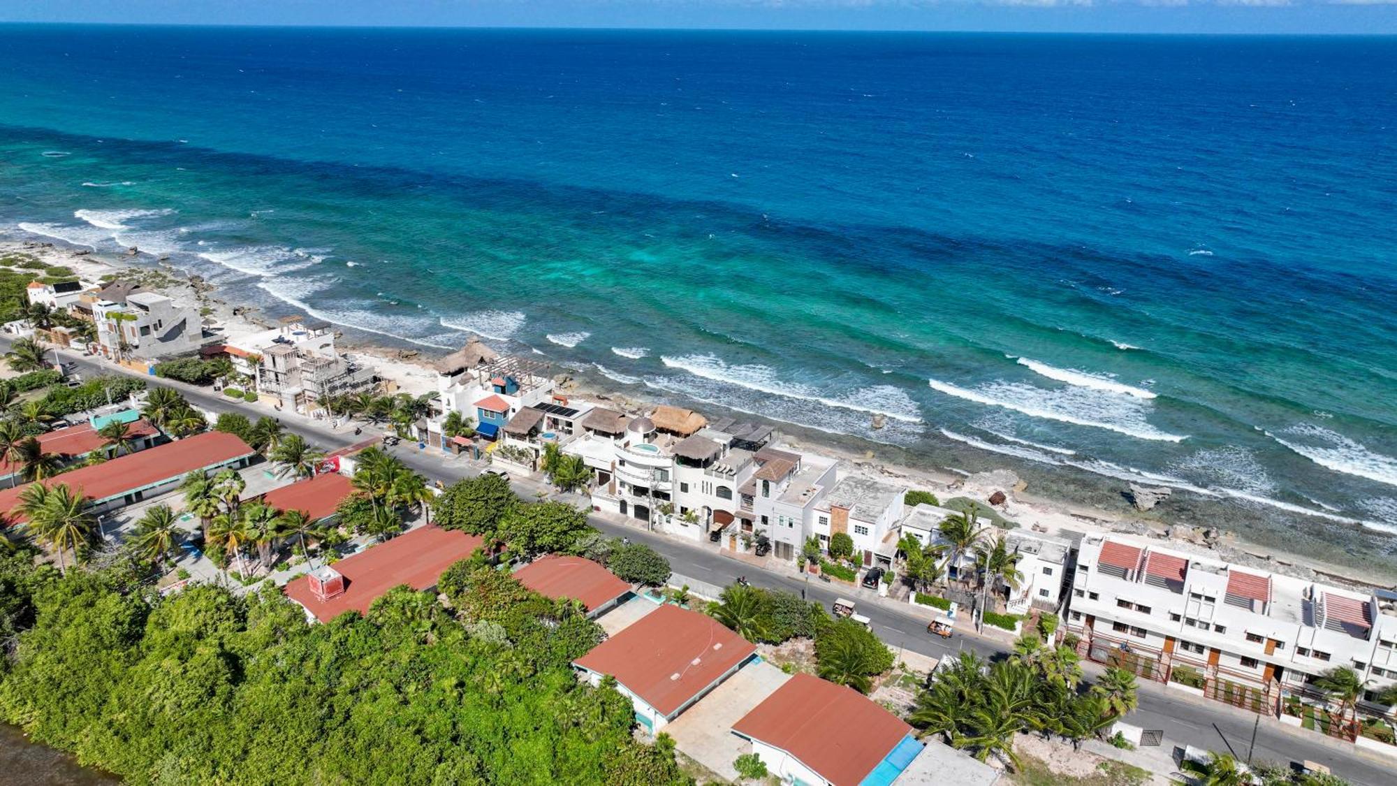 Casa Javi- Ocean Front Located Mid Isla Mujeres Villa Luaran gambar