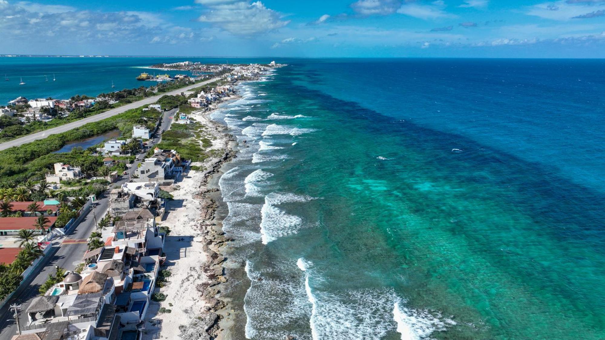 Casa Javi- Ocean Front Located Mid Isla Mujeres Villa Luaran gambar