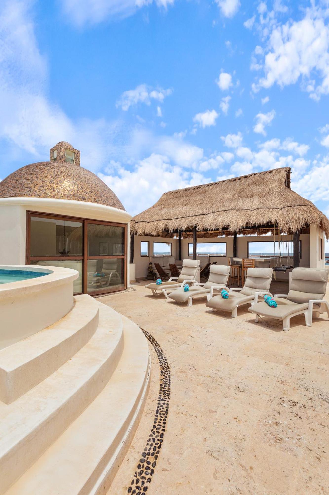 Casa Javi- Ocean Front Located Mid Isla Mujeres Villa Luaran gambar
