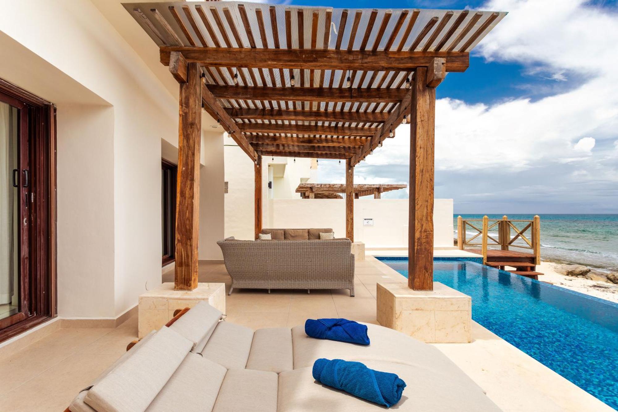 Casa Javi- Ocean Front Located Mid Isla Mujeres Villa Luaran gambar